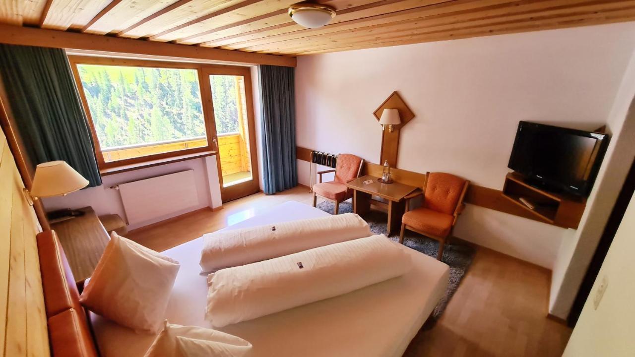 Hotel Cresta Samnaun Luaran gambar